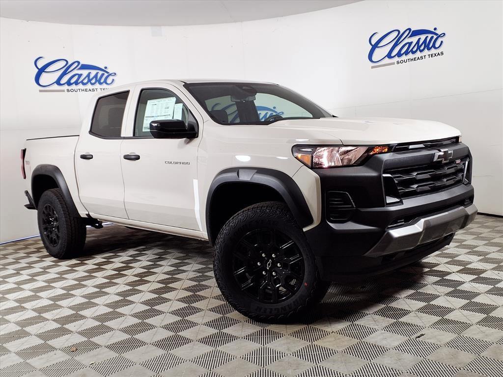new 2026 Chevrolet Colorado car, priced at $41,995