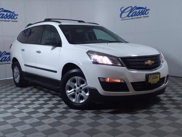 used 2015 Chevrolet Traverse car, priced at $14,979