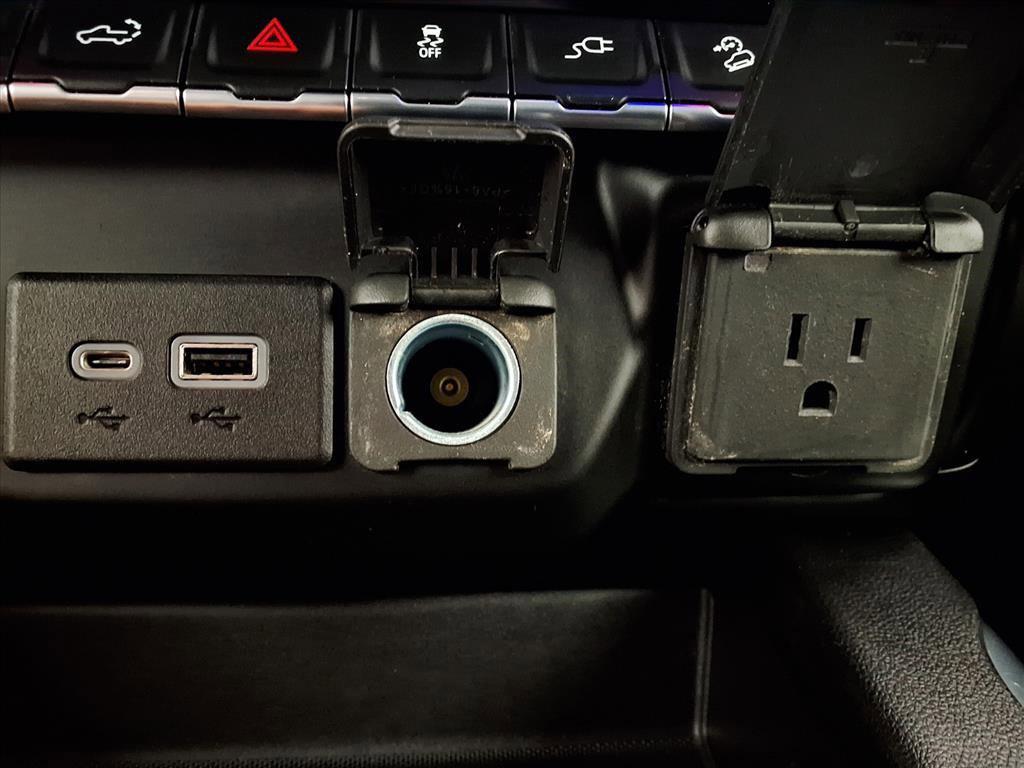 used 2021 Chevrolet Silverado 1500 car, priced at $32,433