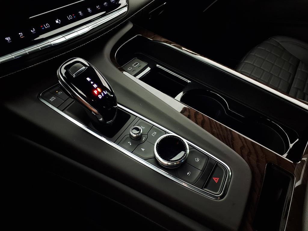 used 2024 Cadillac Escalade ESV car, priced at $94,776