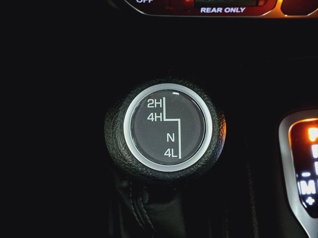 used 2024 Jeep Gladiator car, priced at $41,262
