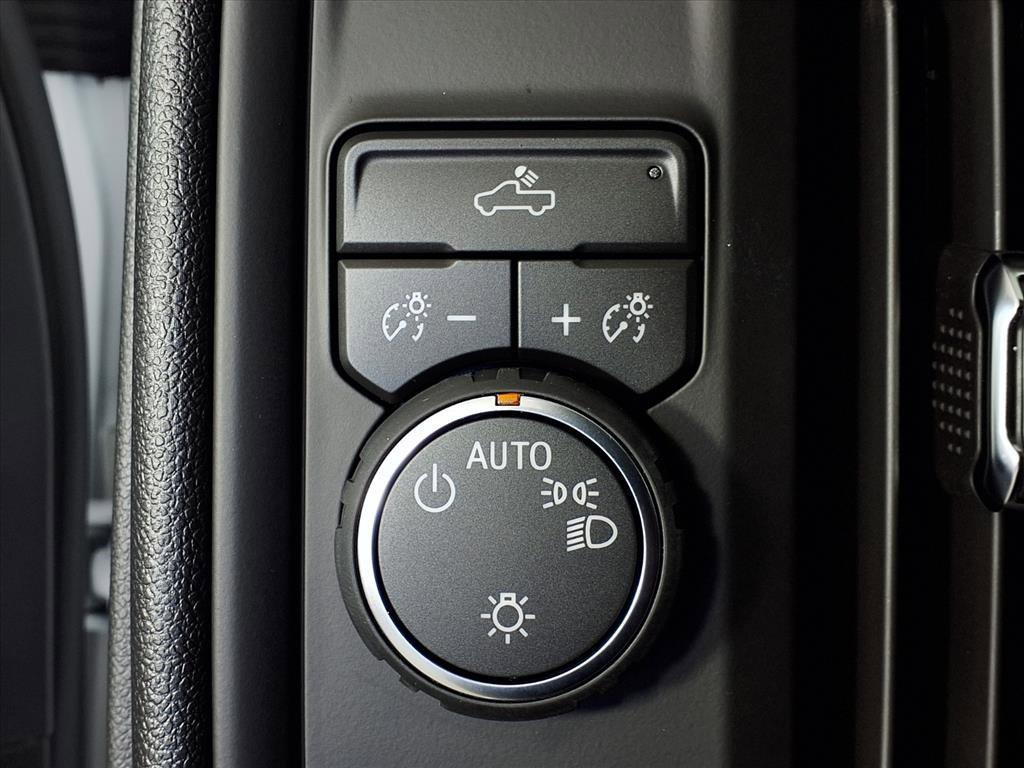 new 2026 Chevrolet Silverado 1500 car, priced at $35,595