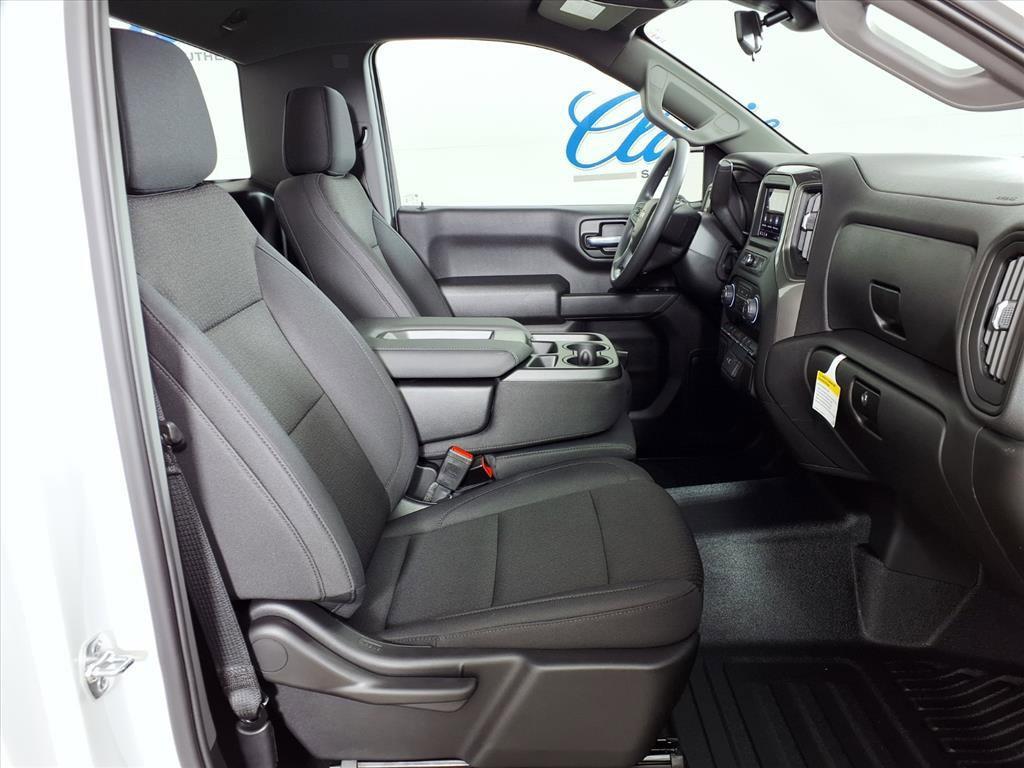 new 2026 Chevrolet Silverado 1500 car, priced at $35,595