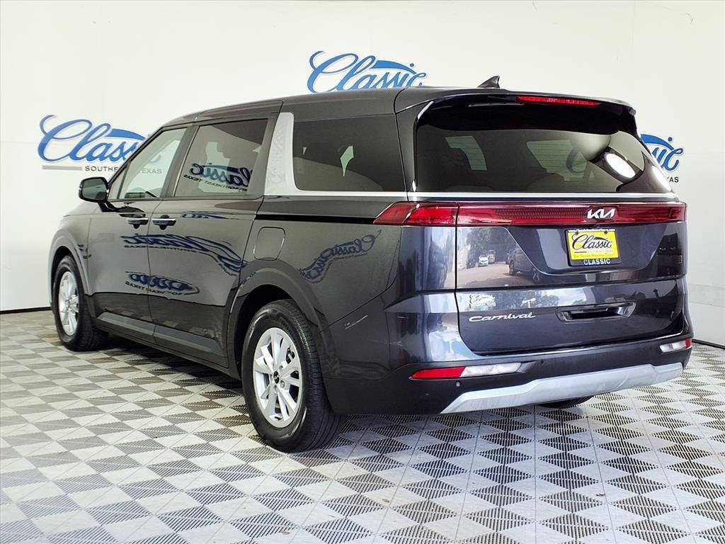 used 2022 Kia Carnival car, priced at $27,819