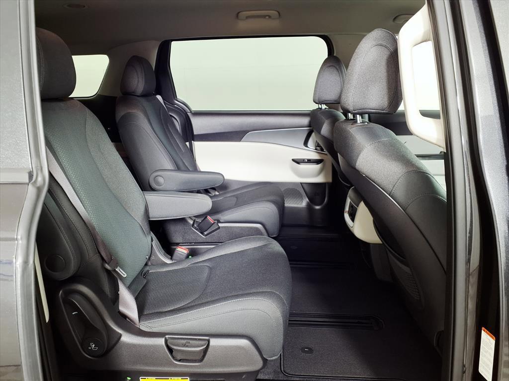 used 2022 Kia Carnival car, priced at $27,819
