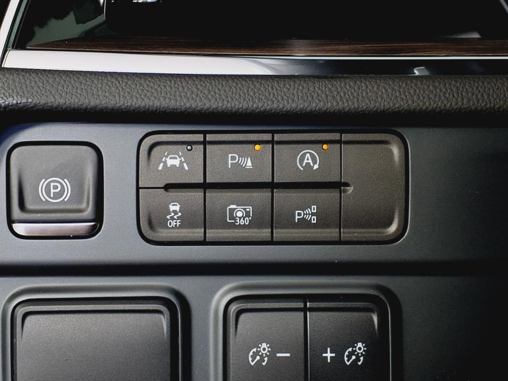 new 2025 Chevrolet Suburban car, priced at $79,479