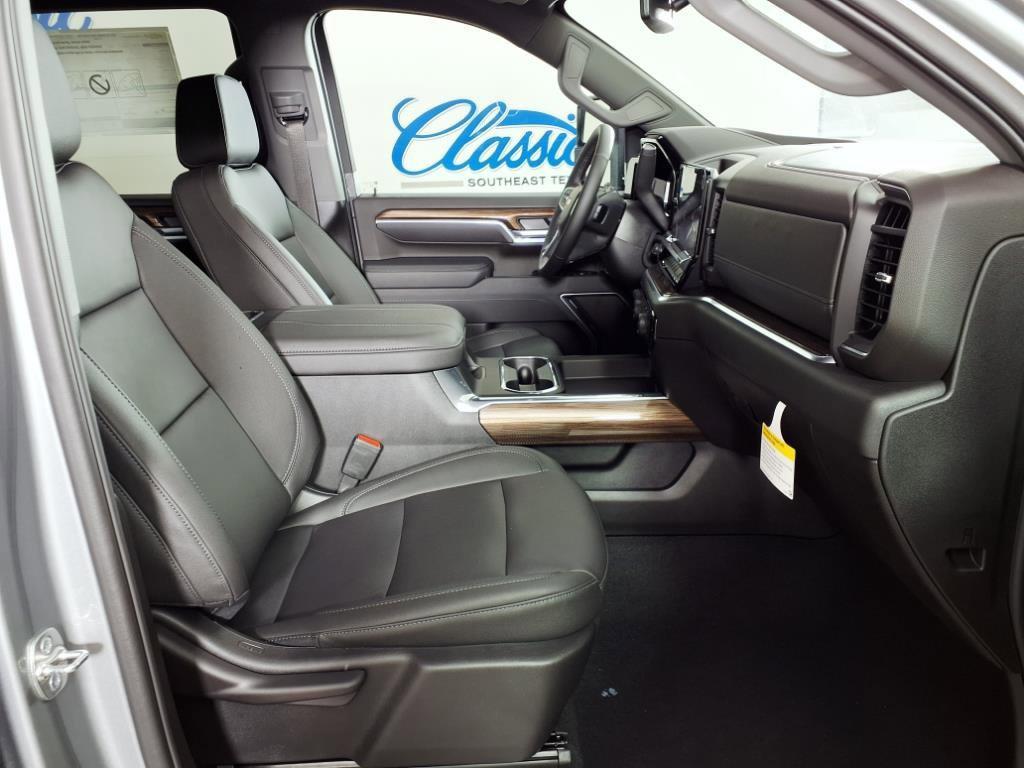new 2025 Chevrolet Silverado 2500 car, priced at $74,903