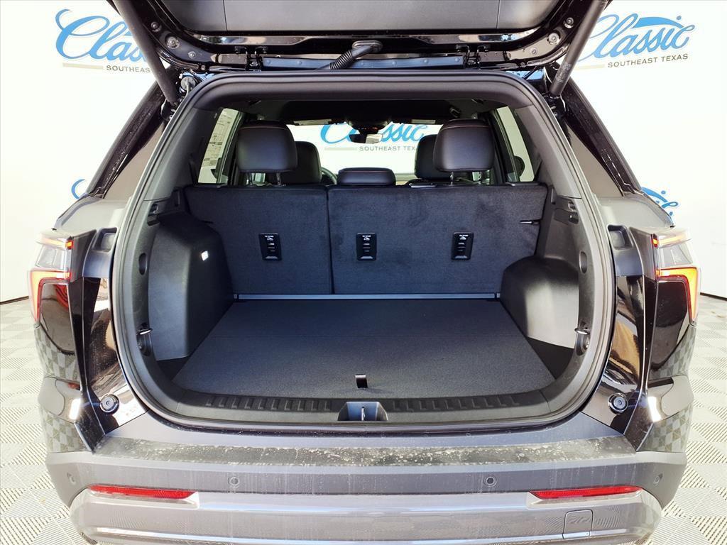 new 2026 Chevrolet Equinox car, priced at $37,290