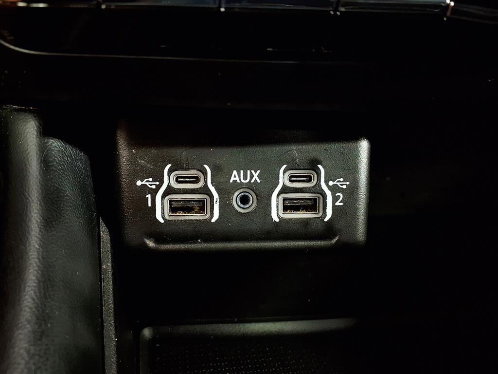 used 2024 Dodge Durango car, priced at $28,955