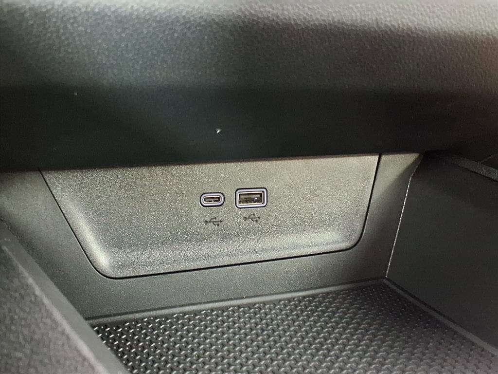 new 2026 Chevrolet Equinox car, priced at $37,408