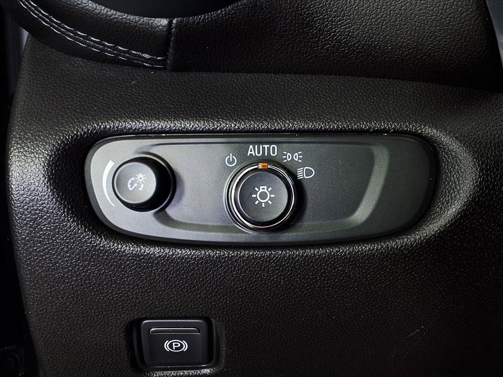 used 2022 Chevrolet Blazer car, priced at $22,649