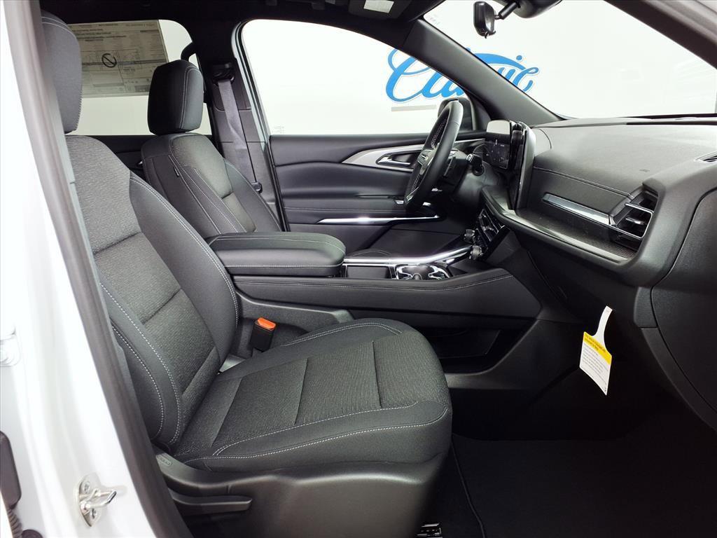 new 2026 Chevrolet Traverse car, priced at $46,715