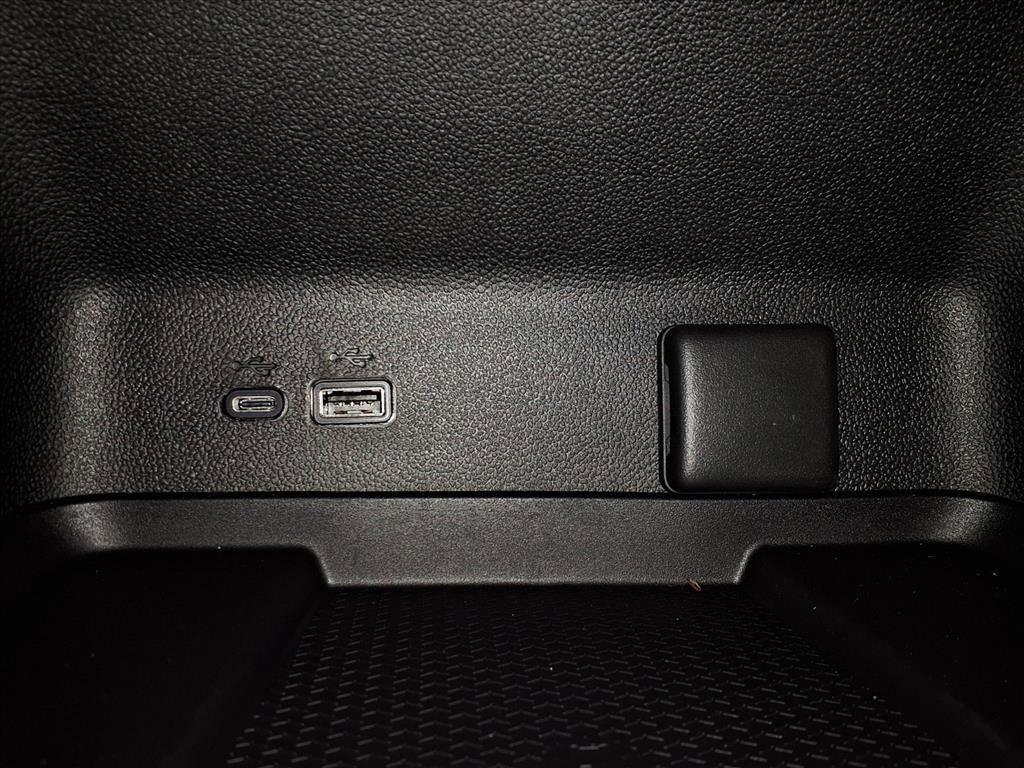 new 2026 Chevrolet Traverse car, priced at $46,715