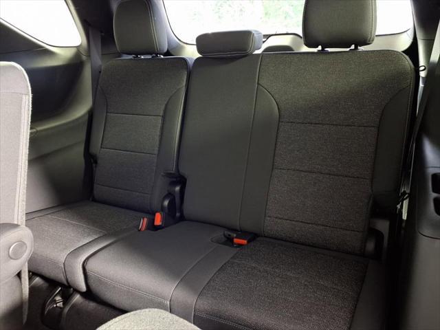 new 2025 Chevrolet Traverse car, priced at $44,480