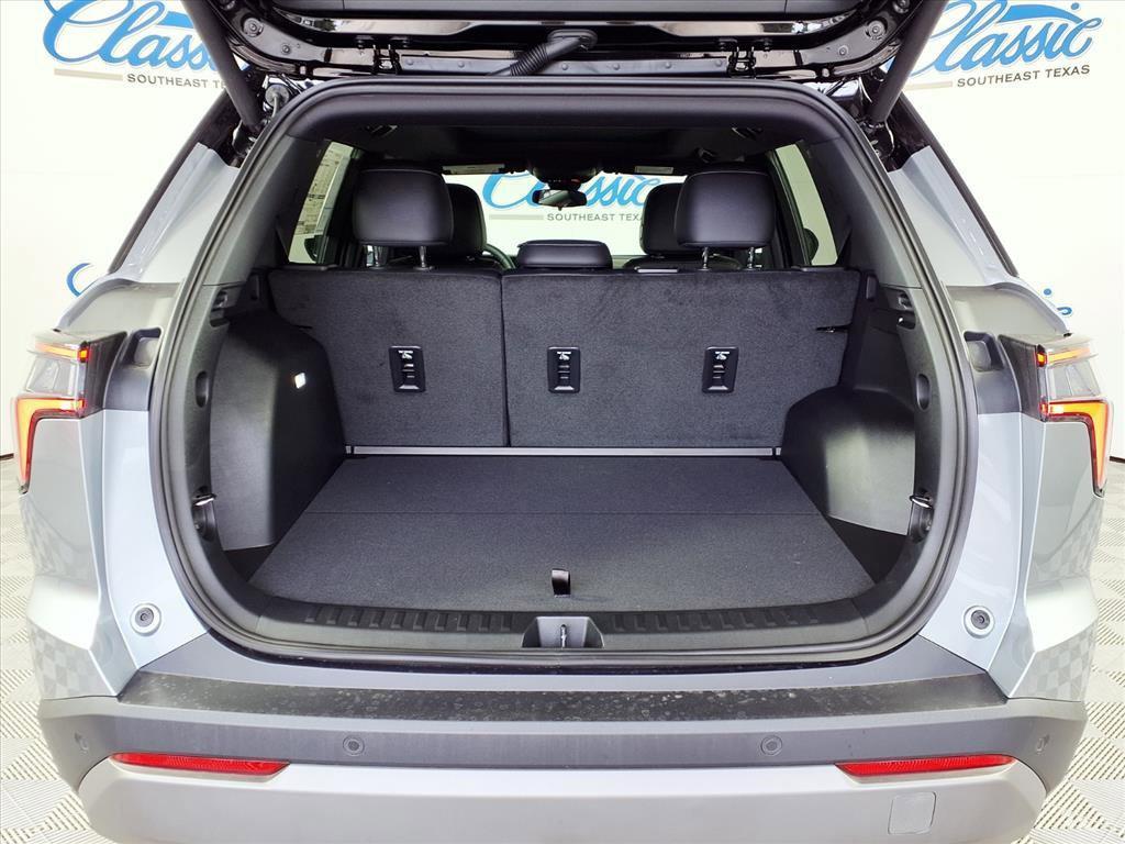 new 2026 Chevrolet Equinox car, priced at $35,580