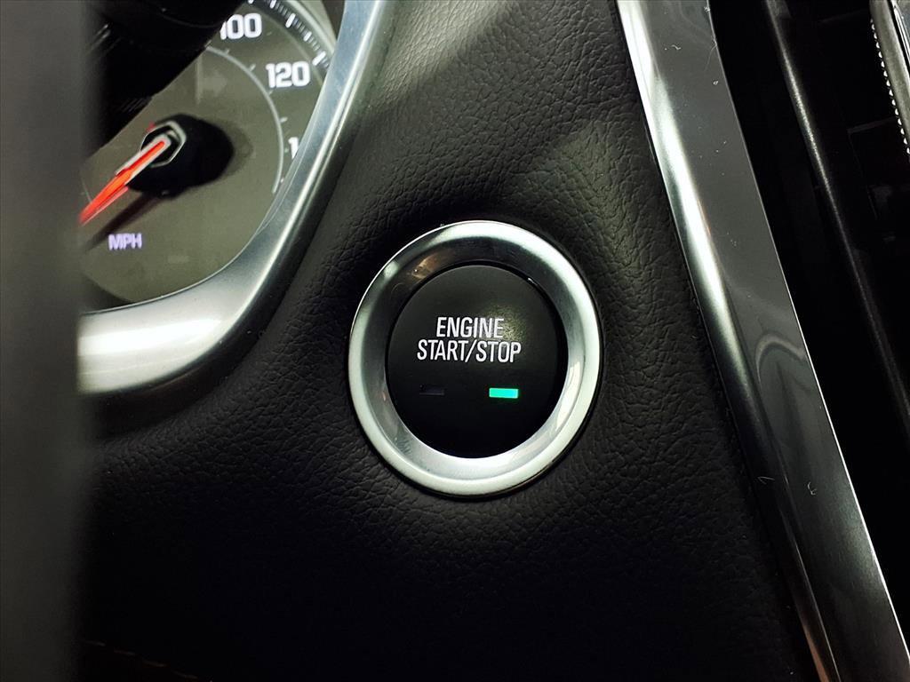 used 2021 Chevrolet Traverse car, priced at $29,883