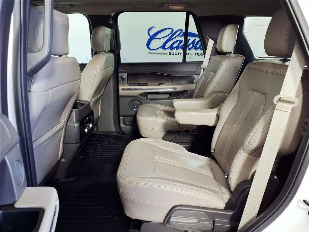 used 2019 Ford Expedition car, priced at $26,625