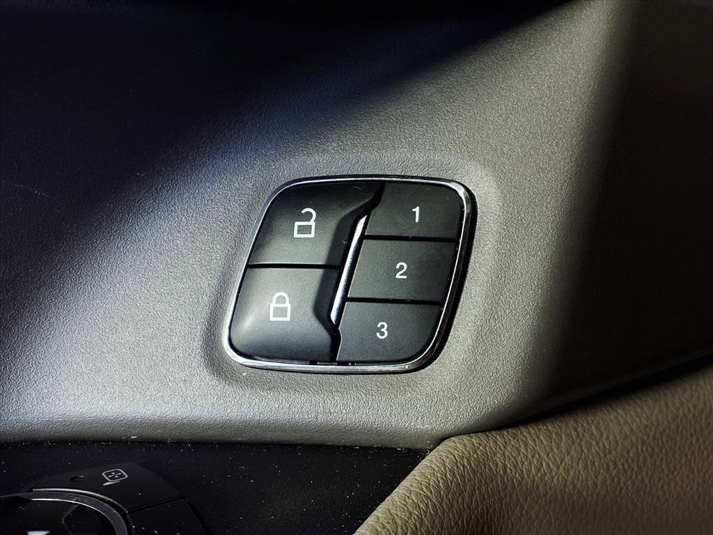 used 2019 Ford Expedition car, priced at $26,625