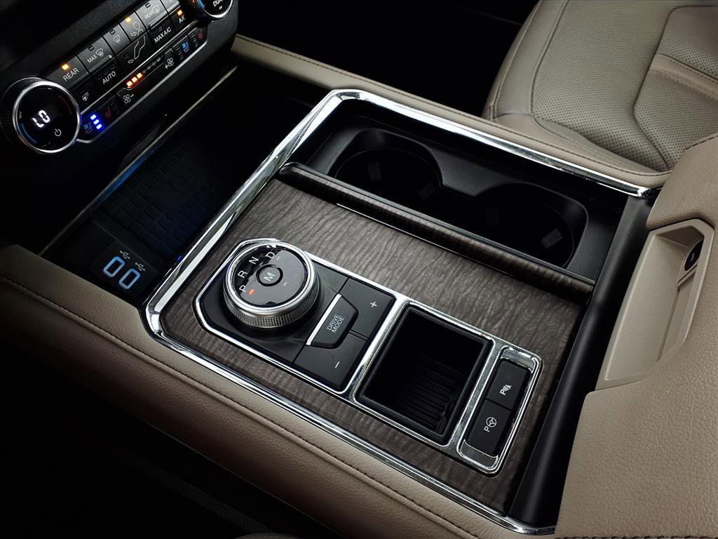 used 2019 Ford Expedition car, priced at $26,625
