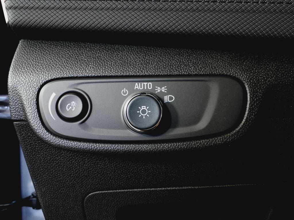 new 2026 Chevrolet TrailBlazer car, priced at $26,930