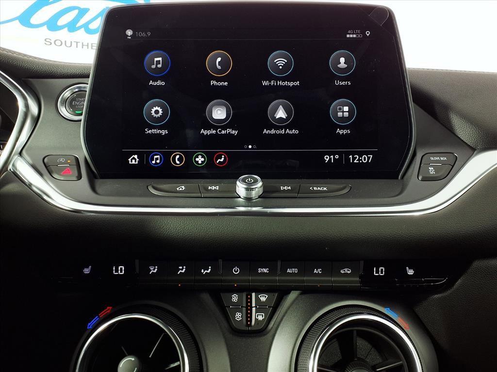 new 2025 Chevrolet Blazer car, priced at $35,363