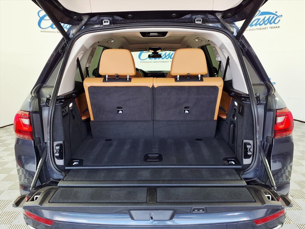 used 2021 BMW X7 car, priced at $34,513