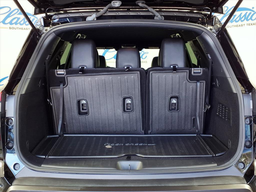 used 2024 Nissan Pathfinder car, priced at $34,322