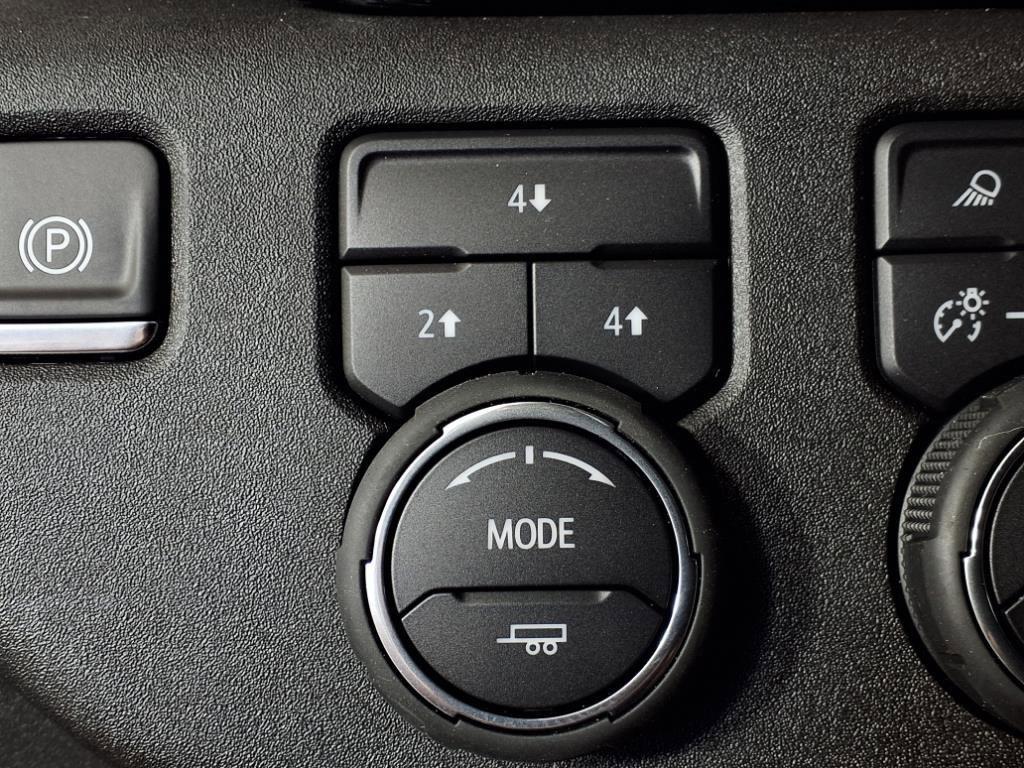 new 2025 Chevrolet Silverado 2500 car, priced at $70,701