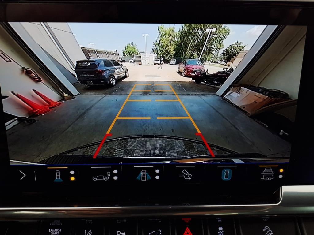 new 2025 Chevrolet Silverado 2500 car, priced at $70,701