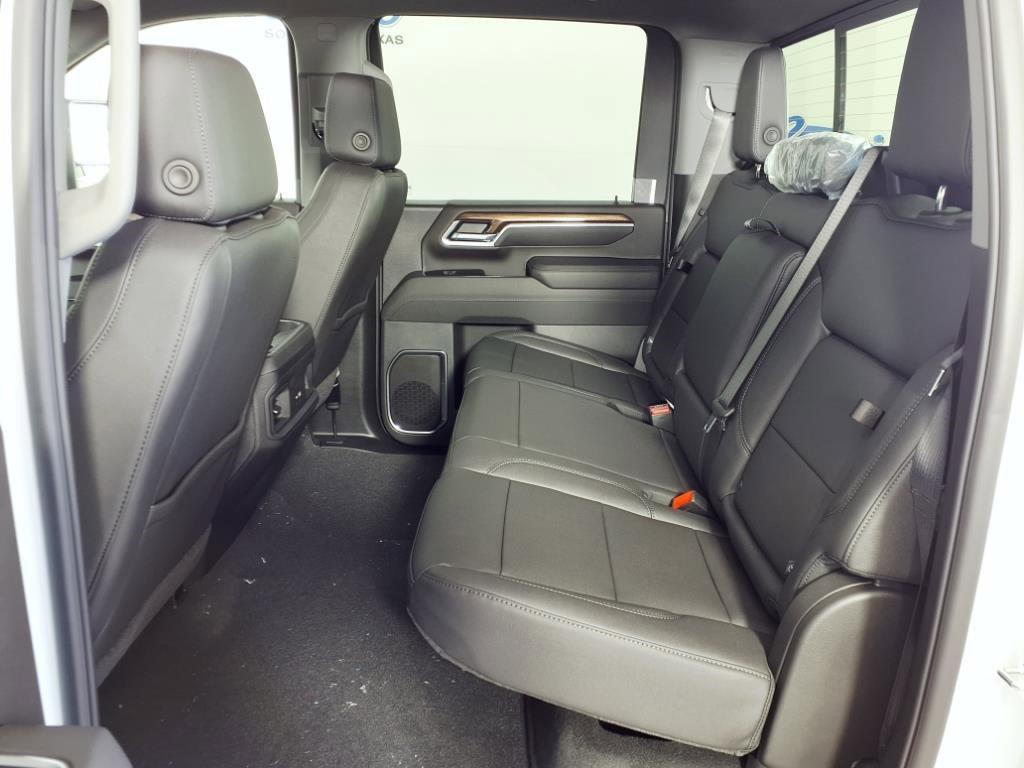 new 2025 Chevrolet Silverado 2500 car, priced at $70,701