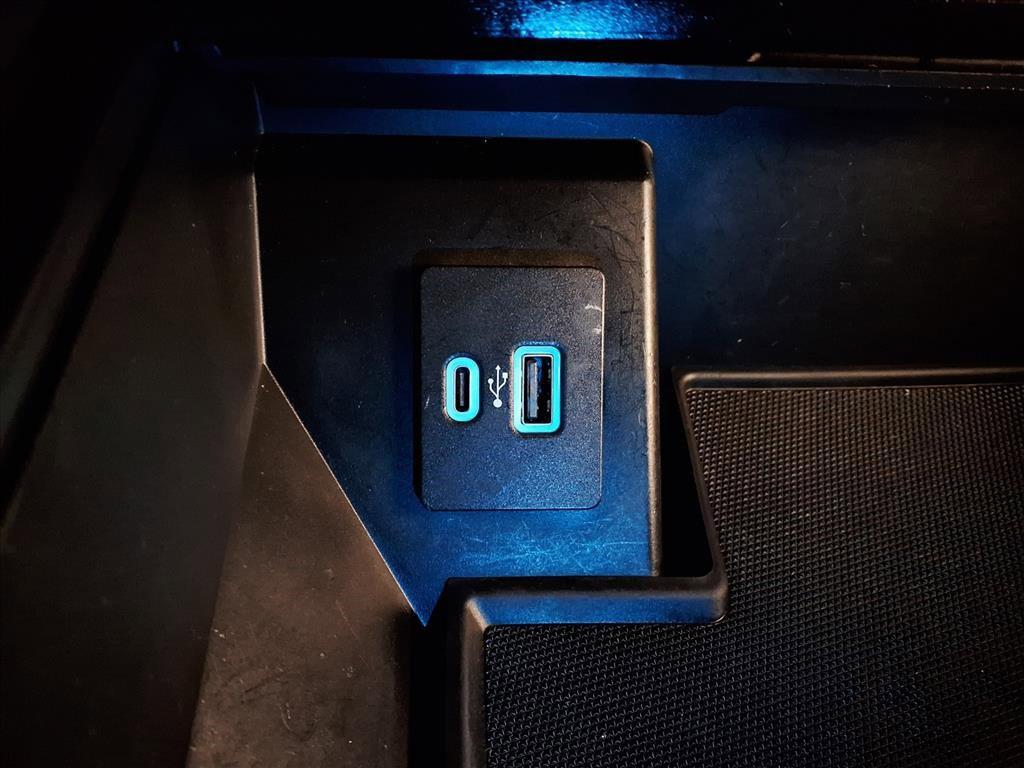 used 2021 Ford F-150 car, priced at $36,963