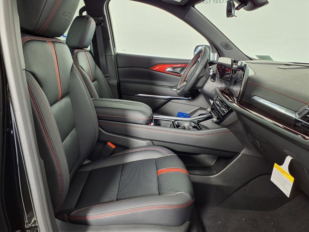 new 2026 Chevrolet Traverse car, priced at $58,795