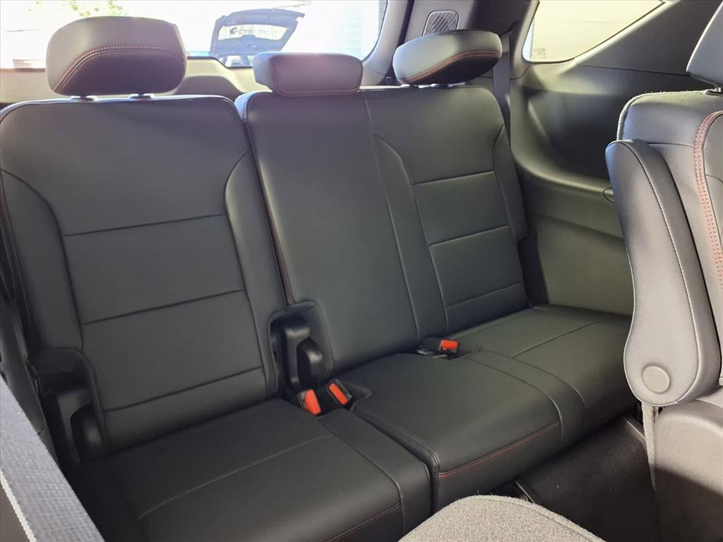 new 2026 Chevrolet Traverse car, priced at $58,795