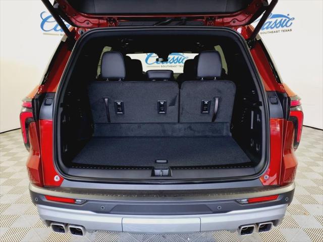 new 2025 Chevrolet Traverse car, priced at $44,815