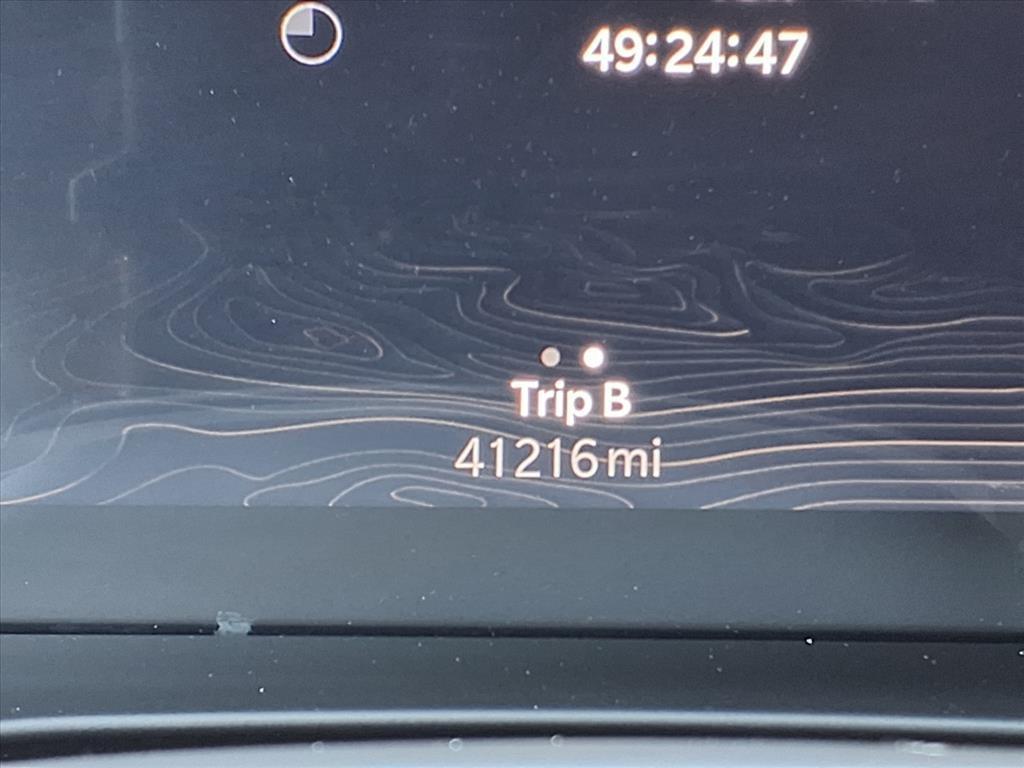 used 2024 Jeep Grand Cherokee car, priced at $26,989