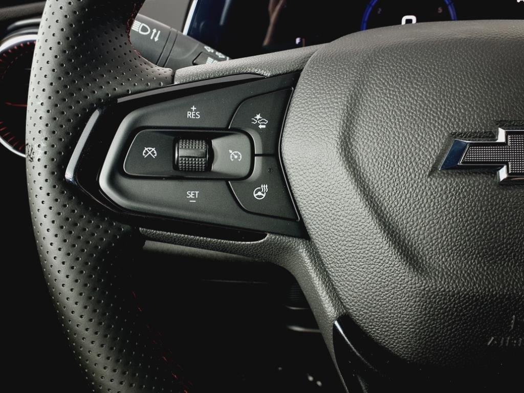 new 2025 Chevrolet Trax car, priced at $26,000