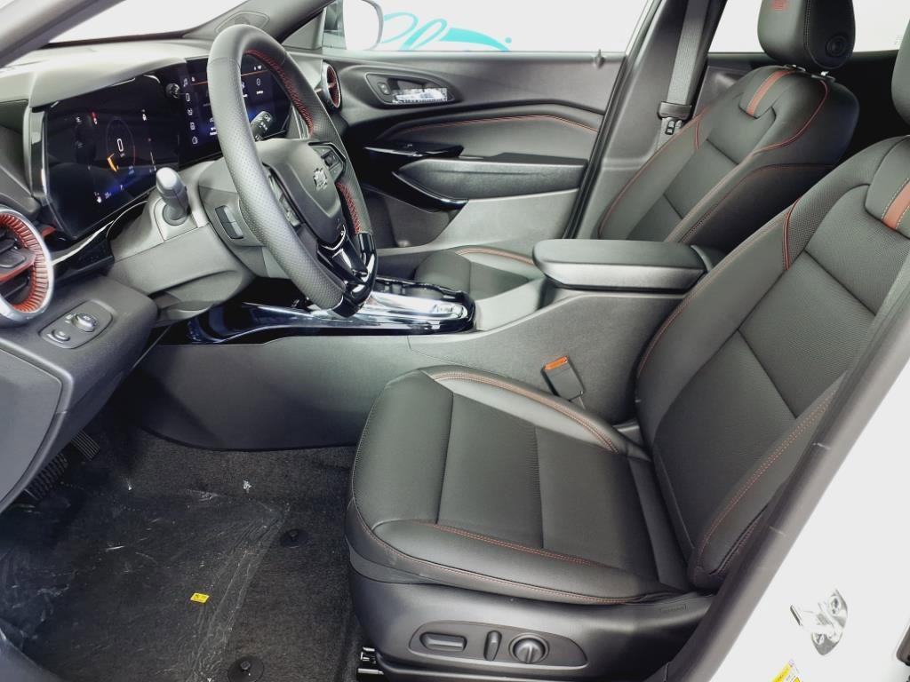 new 2025 Chevrolet Trax car, priced at $26,000