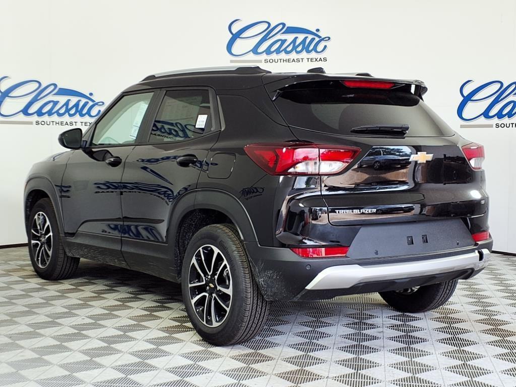 new 2026 Chevrolet TrailBlazer car, priced at $27,954