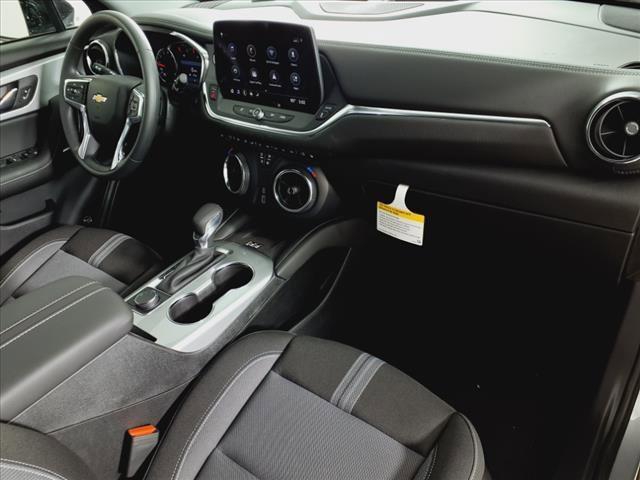 new 2025 Chevrolet Blazer car, priced at $39,105