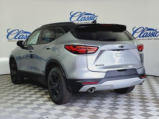 new 2025 Chevrolet Blazer car, priced at $39,105
