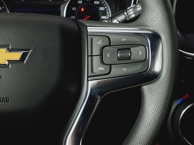 new 2025 Chevrolet Blazer car, priced at $39,105