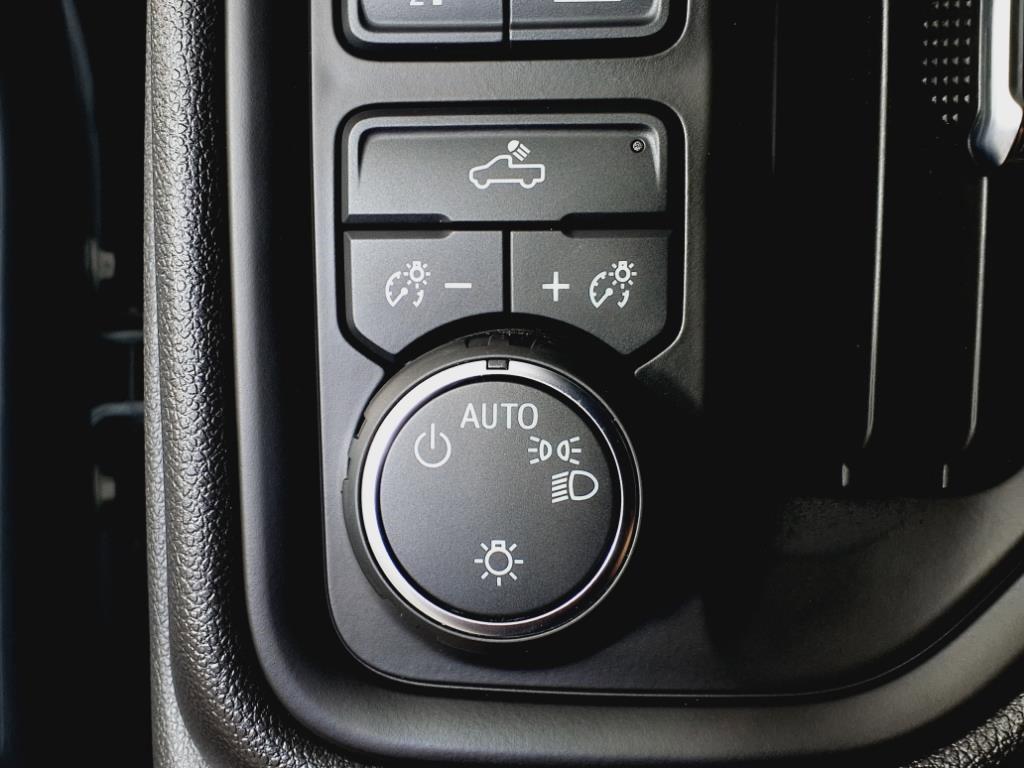 used 2023 Chevrolet Silverado 1500 car, priced at $32,377