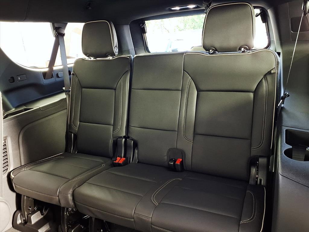 new 2026 Chevrolet Suburban car, priced at $83,736