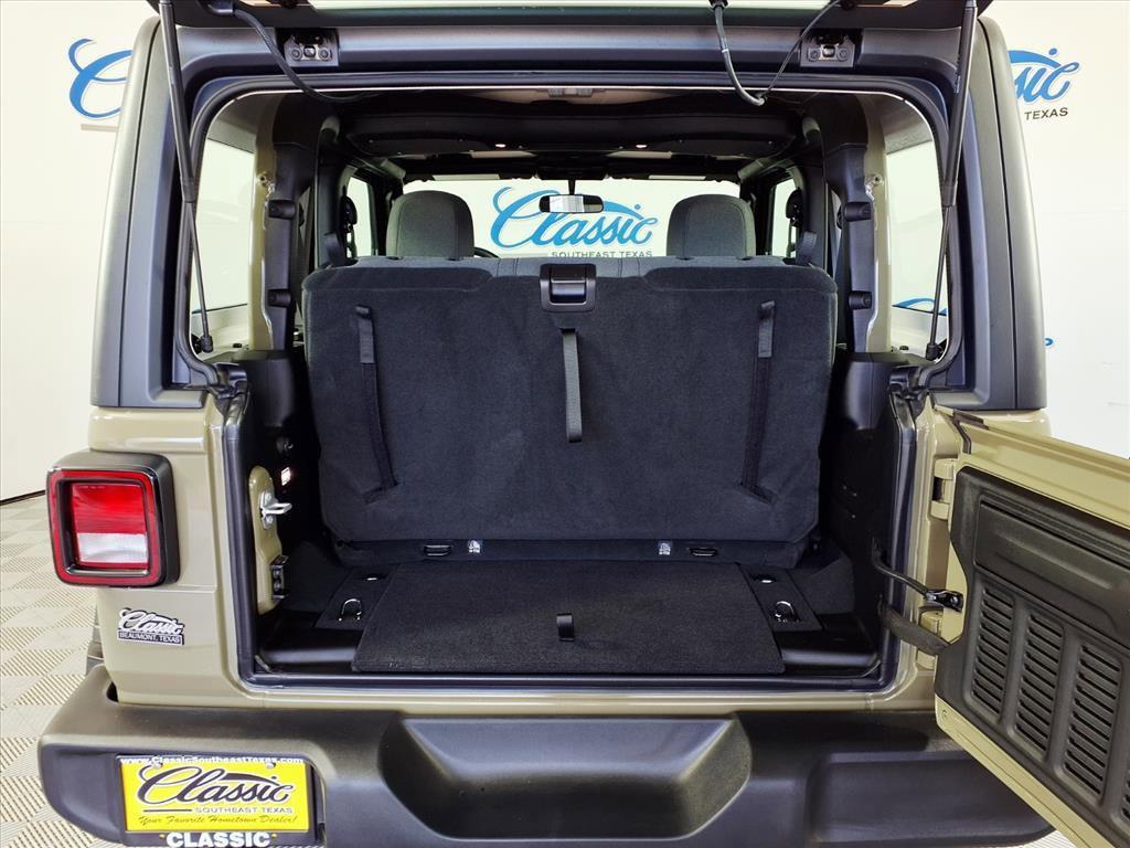 used 2025 Jeep Wrangler car, priced at $35,426