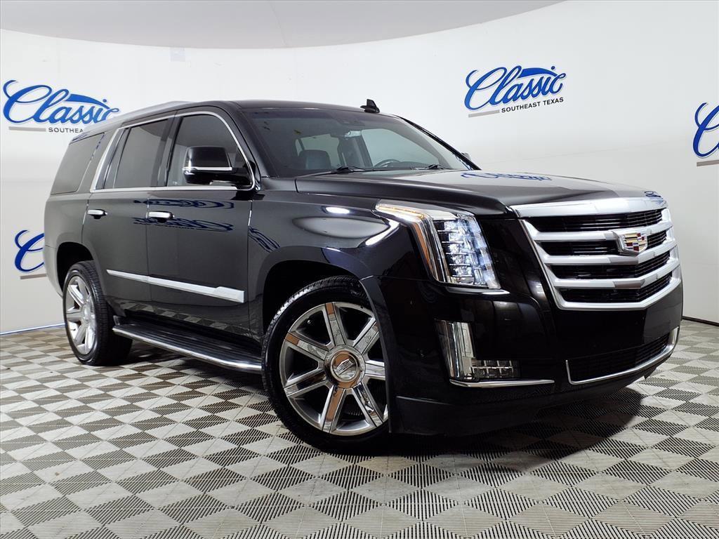 used 2018 Cadillac Escalade car, priced at $33,667