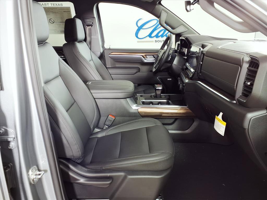 new 2026 Chevrolet Silverado 1500 car, priced at $58,559