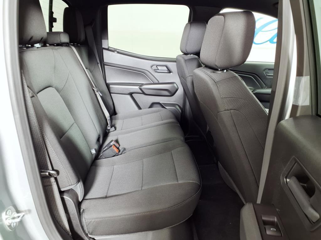 new 2026 Chevrolet Colorado car, priced at $34,035