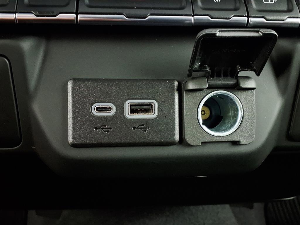 used 2024 Chevrolet Silverado 2500 car, priced at $52,981