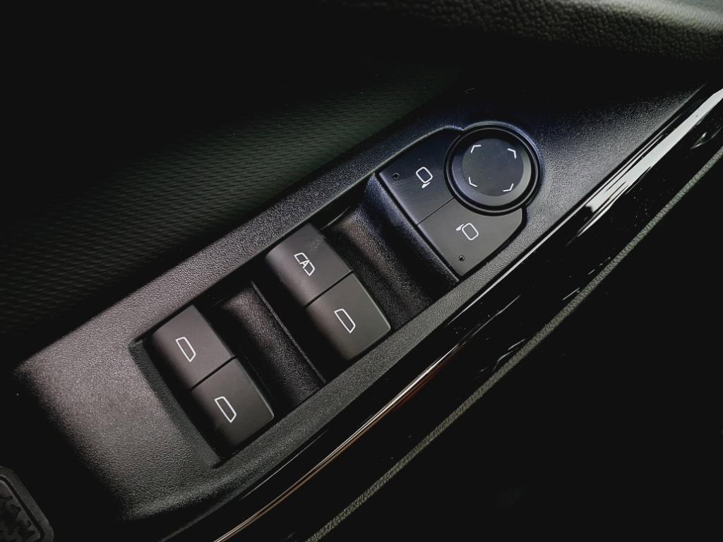 new 2026 Chevrolet Equinox car, priced at $28,157