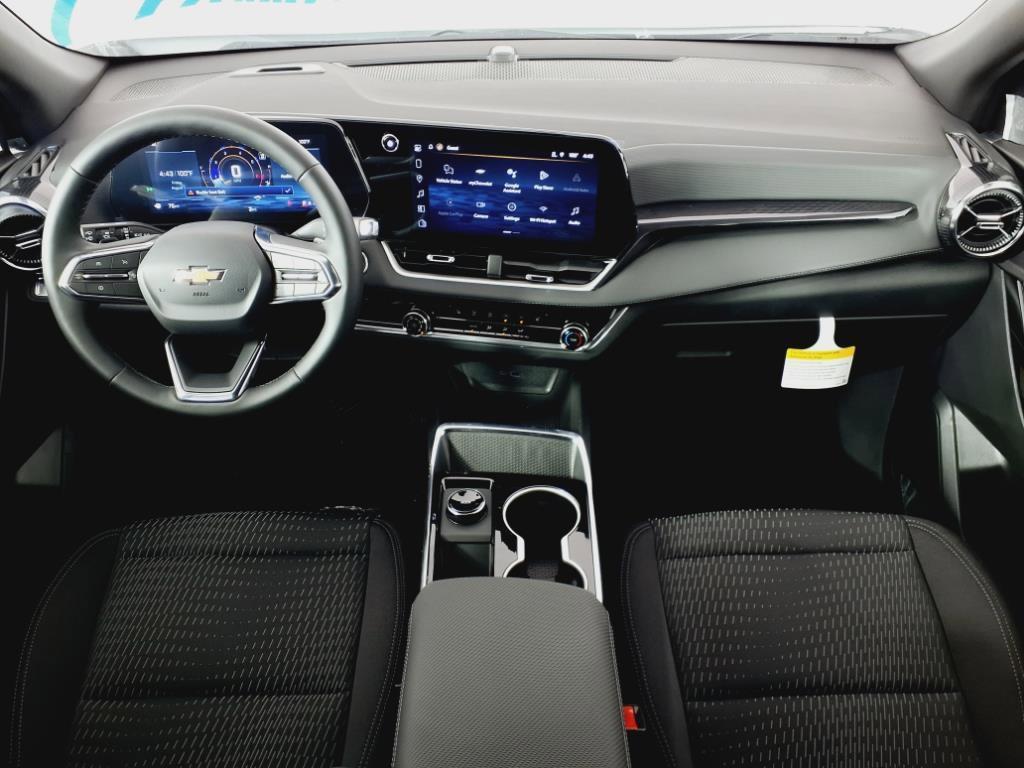 new 2026 Chevrolet Equinox car, priced at $28,157